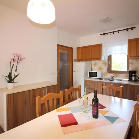 Palma In Strandnaehe Mit Garten Grill Apartment